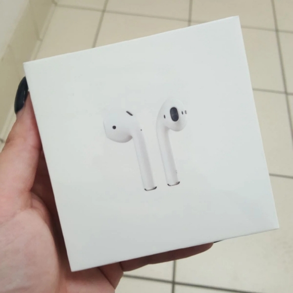 SOLD ON M3RCARI - Picture 3 of 10